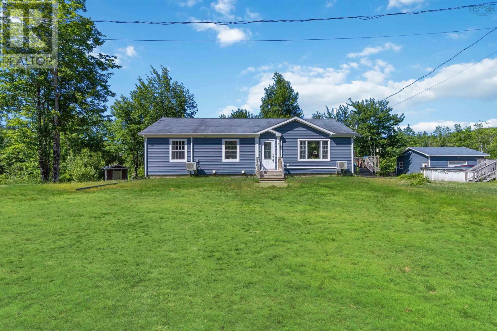 For sale 899 Highway 12, Chester Basin, Nova Scotia B0J1K0 202413674