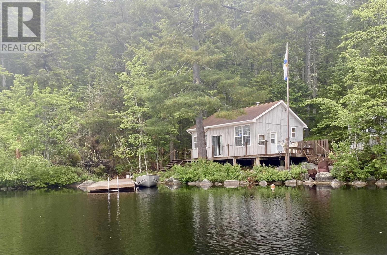 For sale 1352 Dauphinee's Mill Lake (Access) Road, Hubbards, Nova