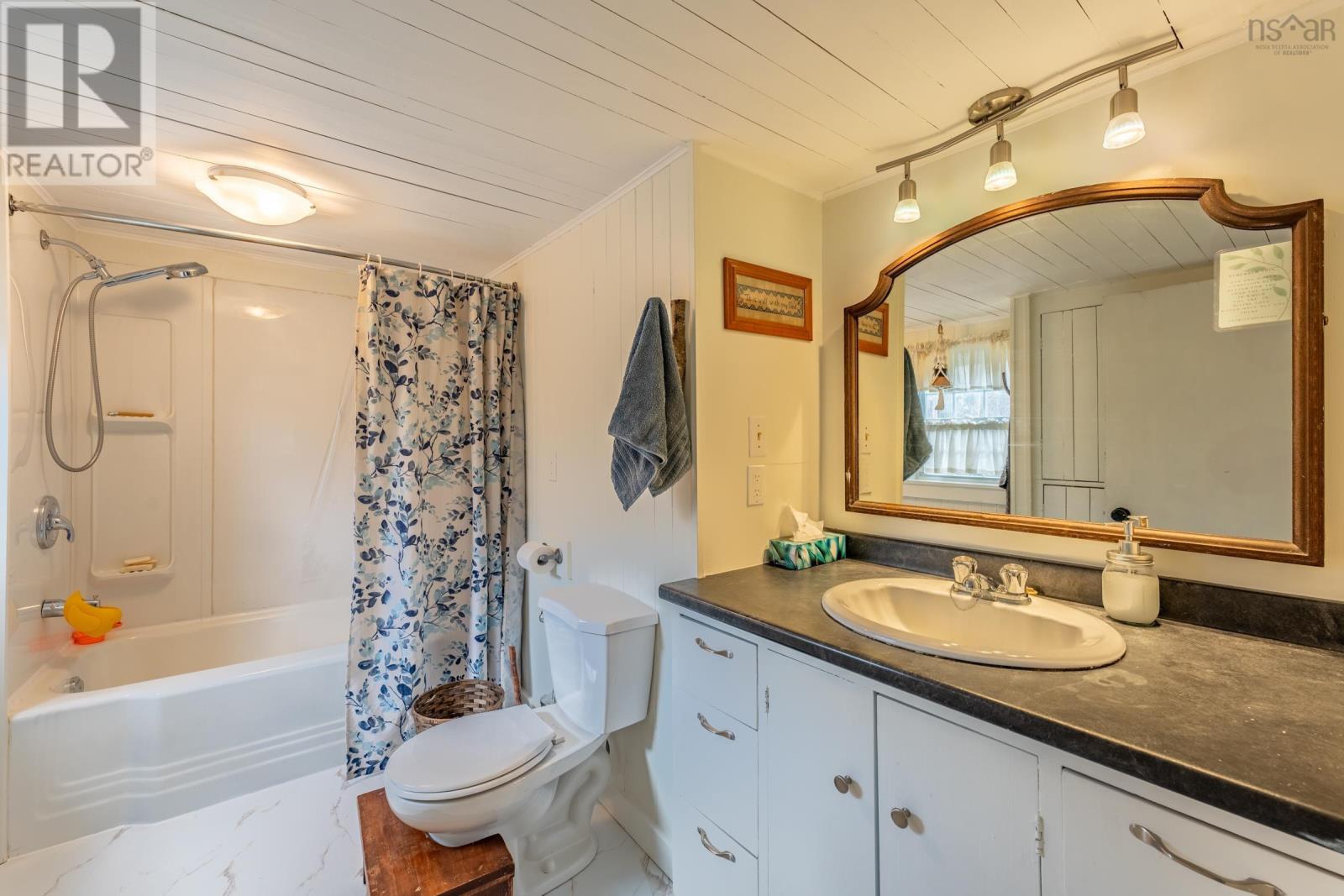 For sale 3609 Sissiboo Road, South Range, Nova Scotia B0W1H0