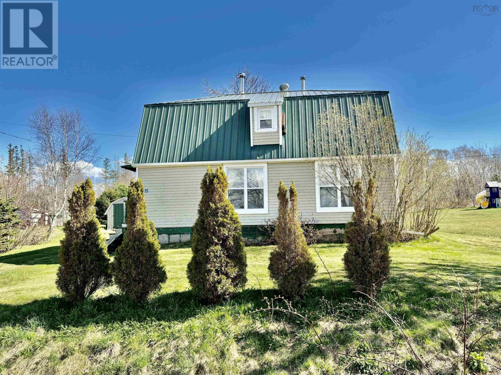 For sale 4632 Highway 215, Noel, Nova Scotia B0N2S0 202409755