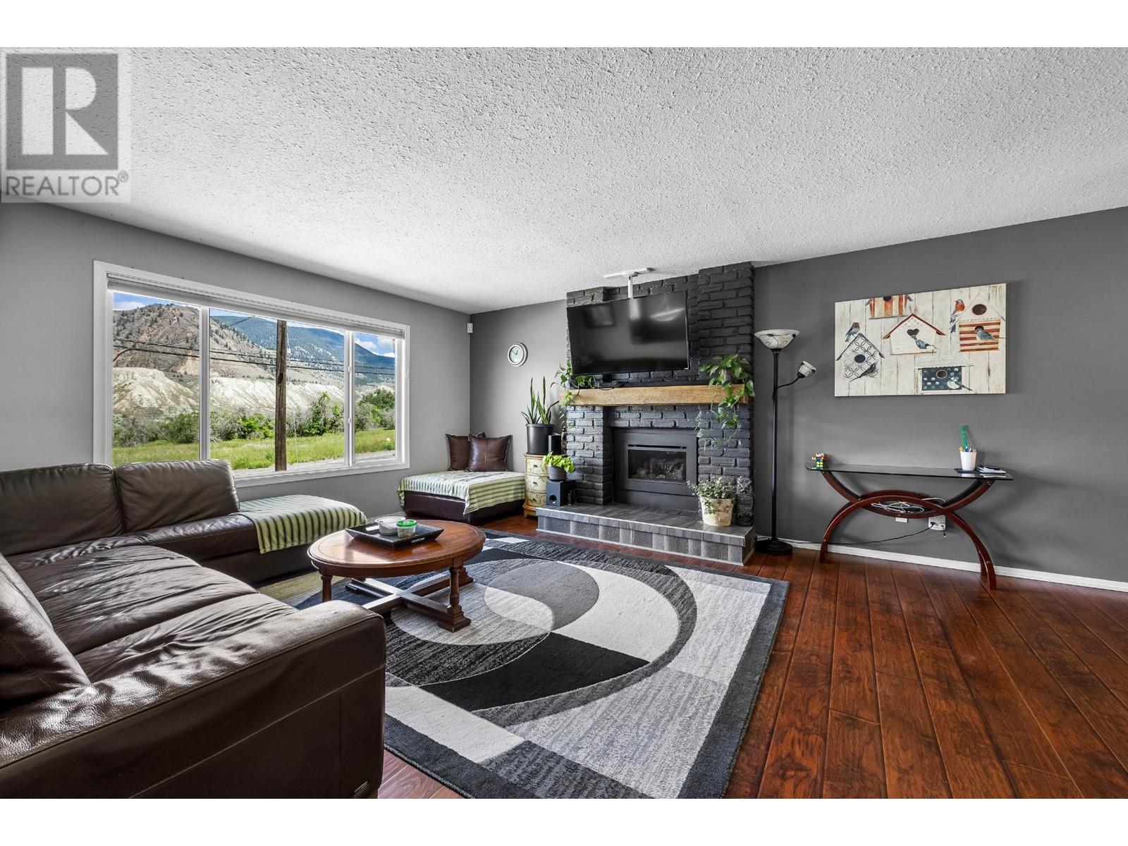 For sale 6117 DALLAS DRIVE, Kamloops, British Columbia V2C5Z9 178367