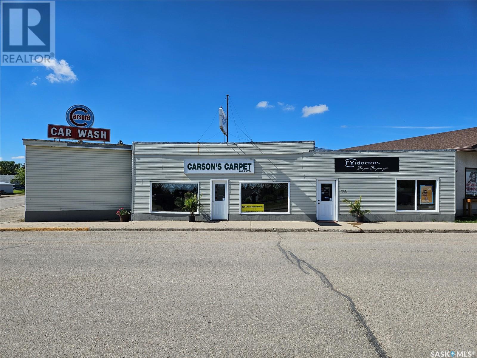 For sale 712 Railway STREET, Whitewood, Saskatchewan S0G5C0 SK975348