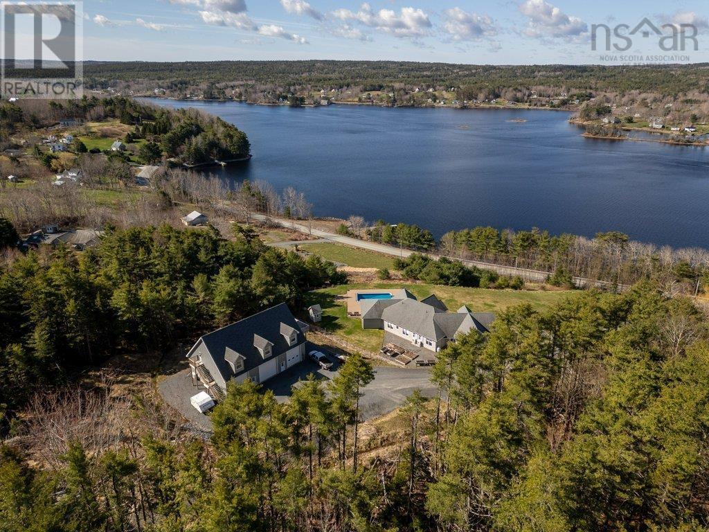 For sale 5992 Highway 332 Highway, Middle Lahave, Nova Scotia B4V2X4 202409085 REALTOR.ca