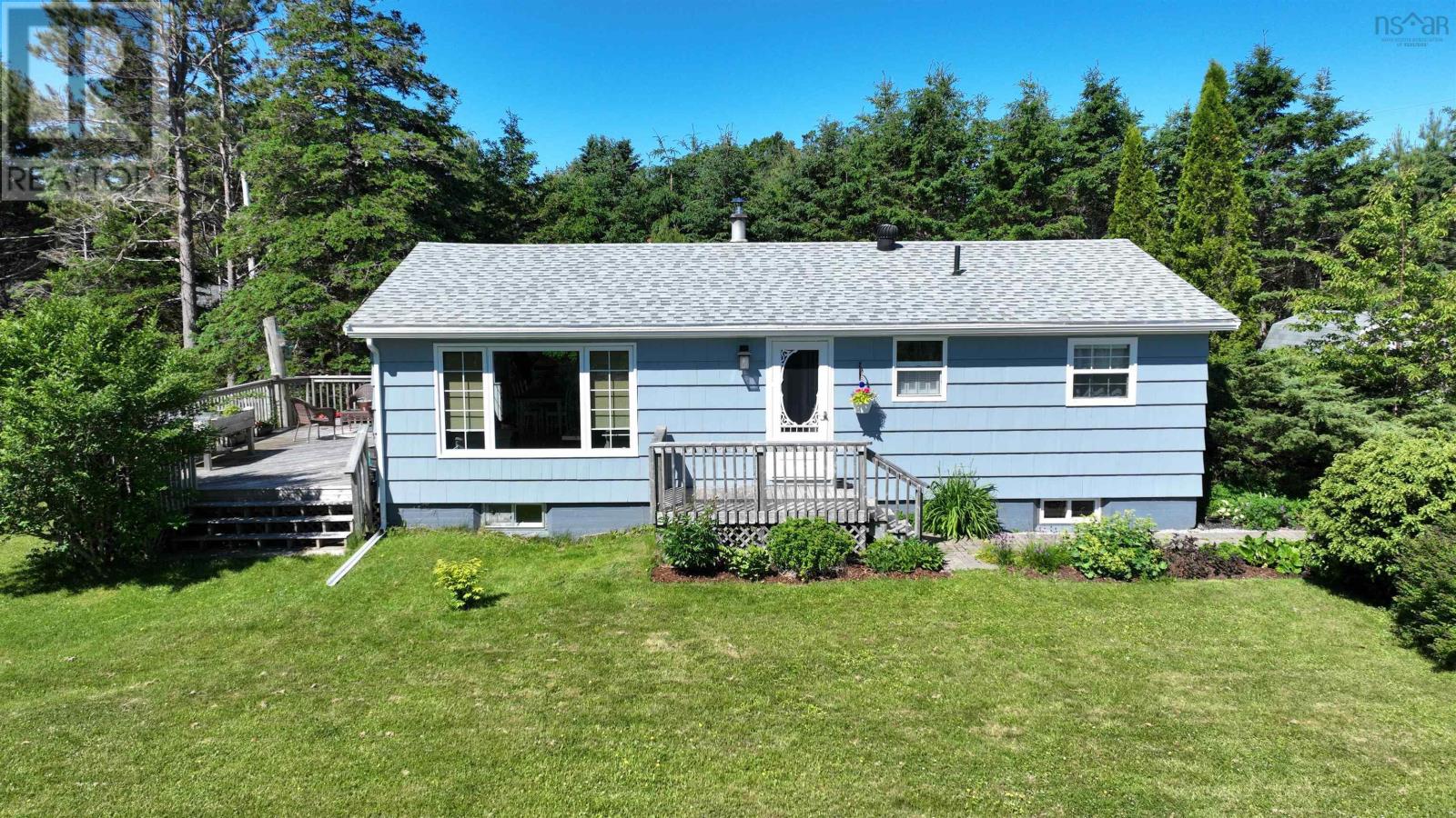20 Pine Street, East Chester, Nova Scotia B0J1J0 REALTOR.ca