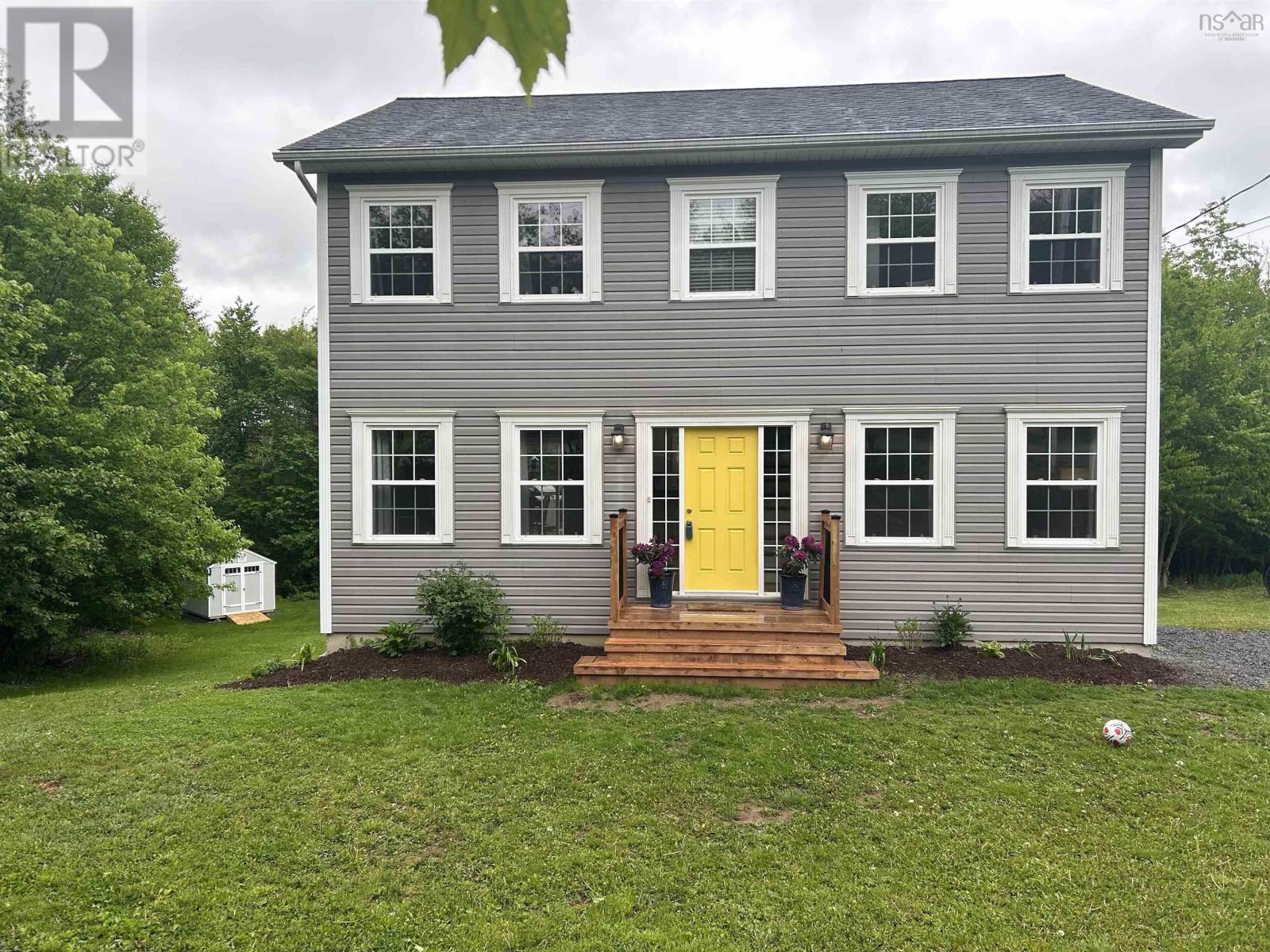 For sale 64 Deepwood Drive, Hammonds Plains, Nova Scotia B3Z1J4