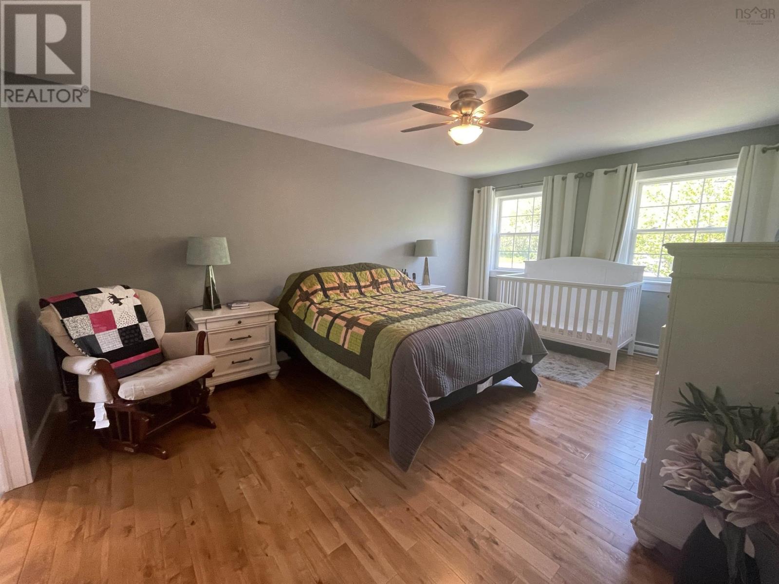 For sale 64 Deepwood Drive, Hammonds Plains, Nova Scotia B3Z1J4