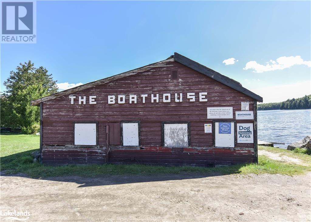 For sale 1047 BONNIE LAKE CAMP Road Unit Lulworth Crt 70, Bracebridge