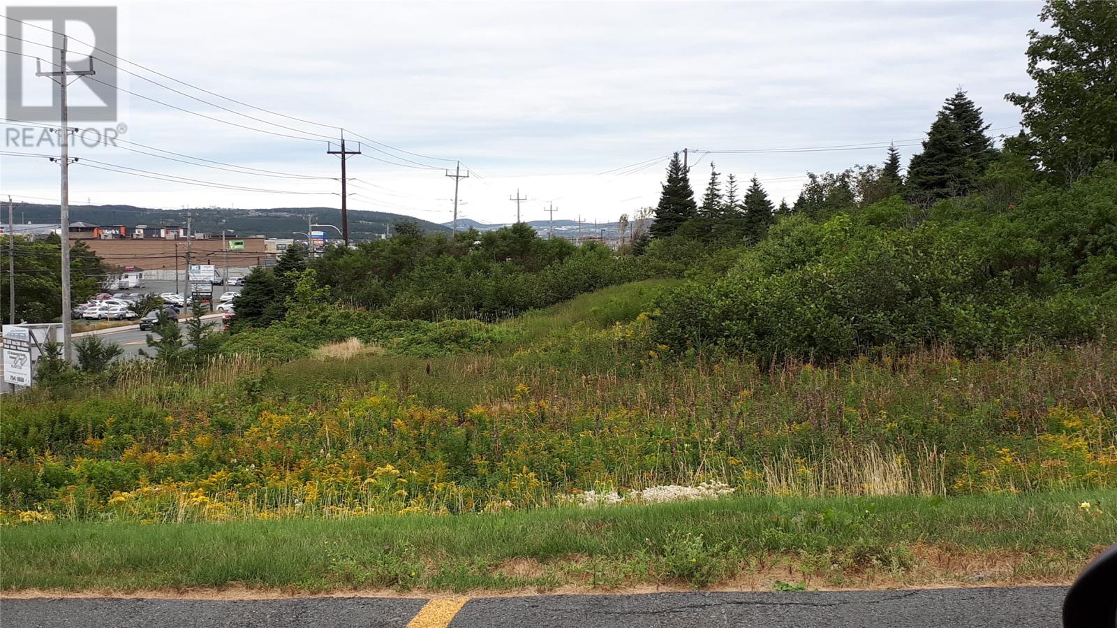 For sale 373 Kenmount Road, St. John's, Newfoundland & Labrador A1B3P9