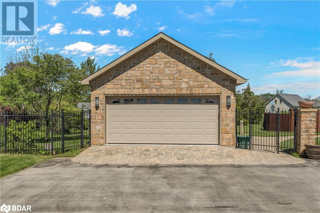 For sale 119 BAY BREEZE Street, Ameliasburg, Ontario K8N0L4 40613428