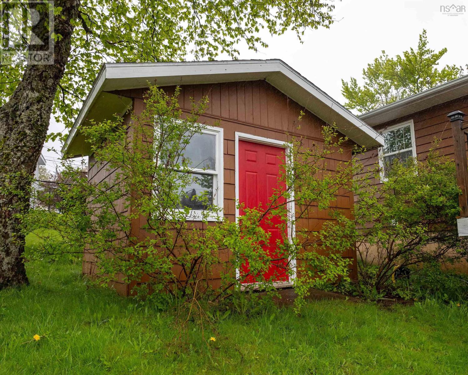 For sale 661 Cottage Road, Sydney, Nova Scotia B1P6W6 202412729