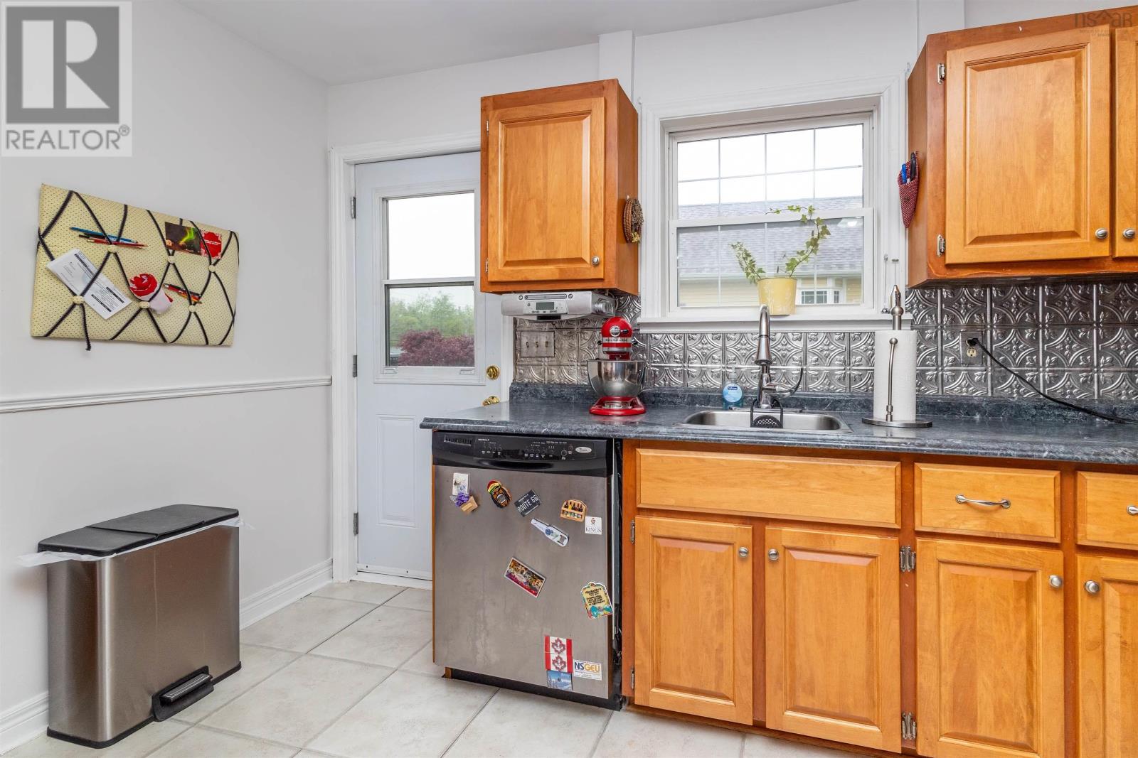 For sale 661 Cottage Road, Sydney, Nova Scotia B1P6W6 202412729