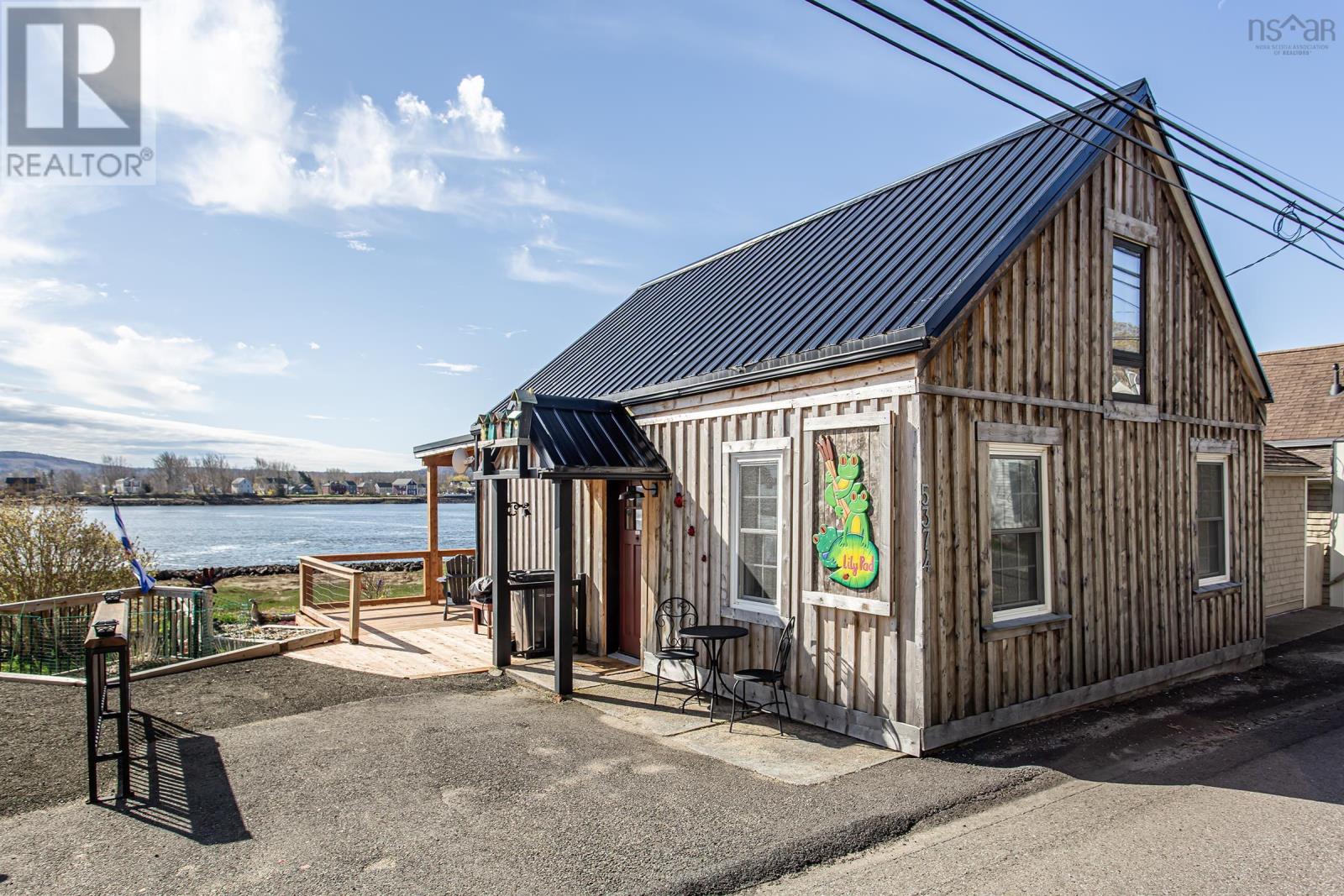 For sale 5374 Granville Road, Granville Ferry, Nova Scotia B0S1A0