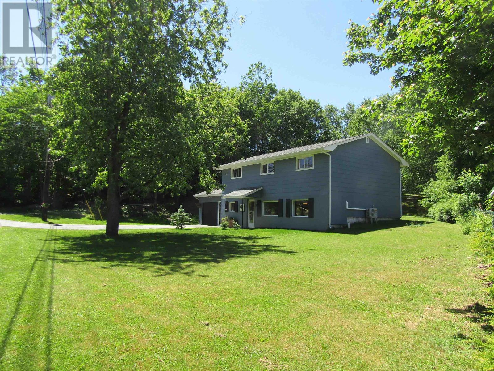 For sale 38 Hall Road, Waverley, Nova Scotia B2R1N2 202414027