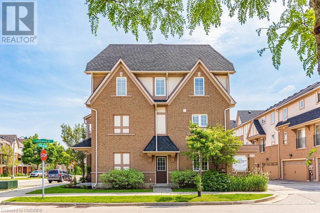 For sale 2340 PARKHAVEN Boulevard Unit 10, Oakville, Ontario L6H7S4