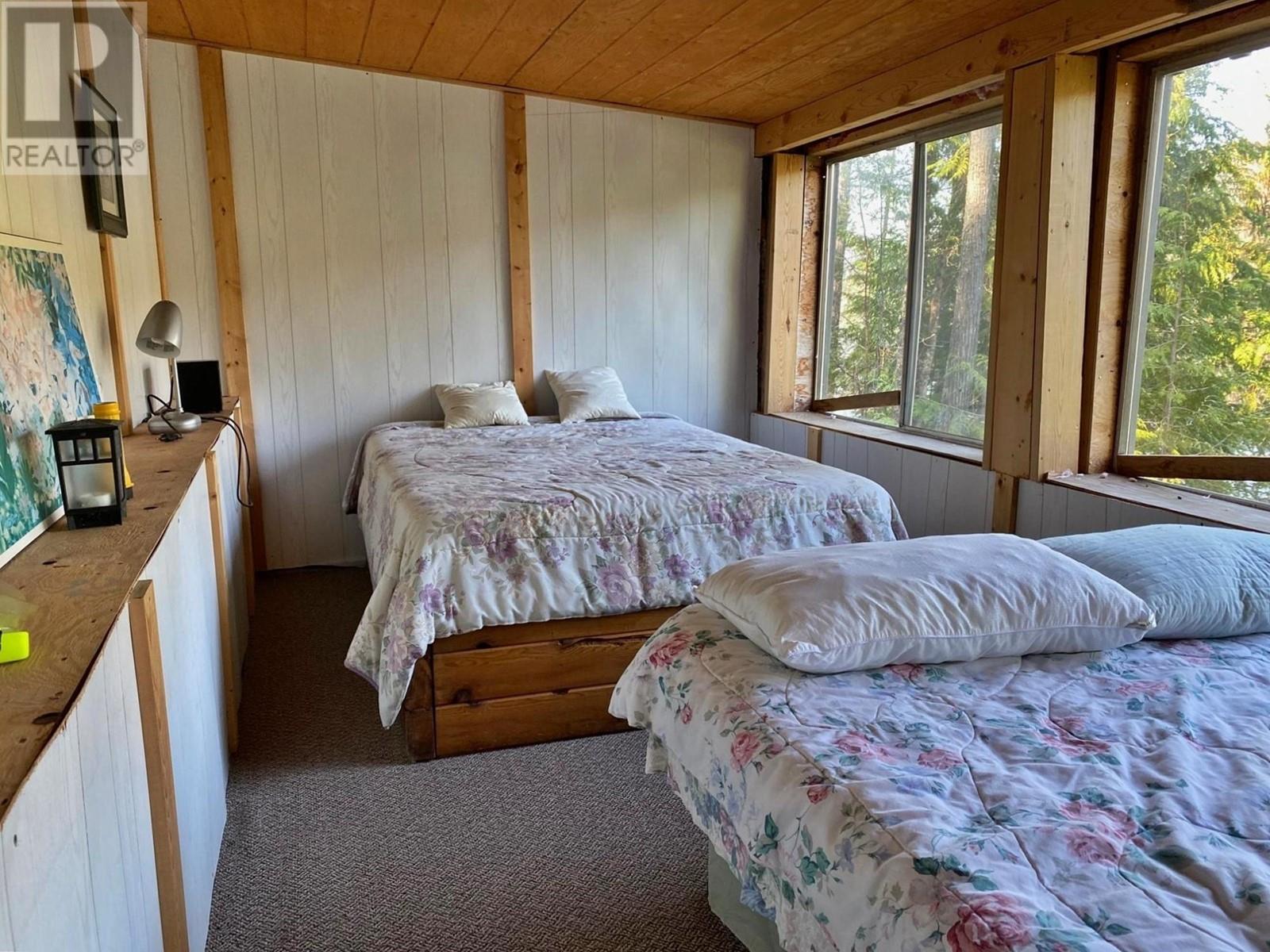 For sale 5241 EAST BARRIERE LAKE FSR, Barriere, British Columbia V0E1E0 178386 REALTOR.ca