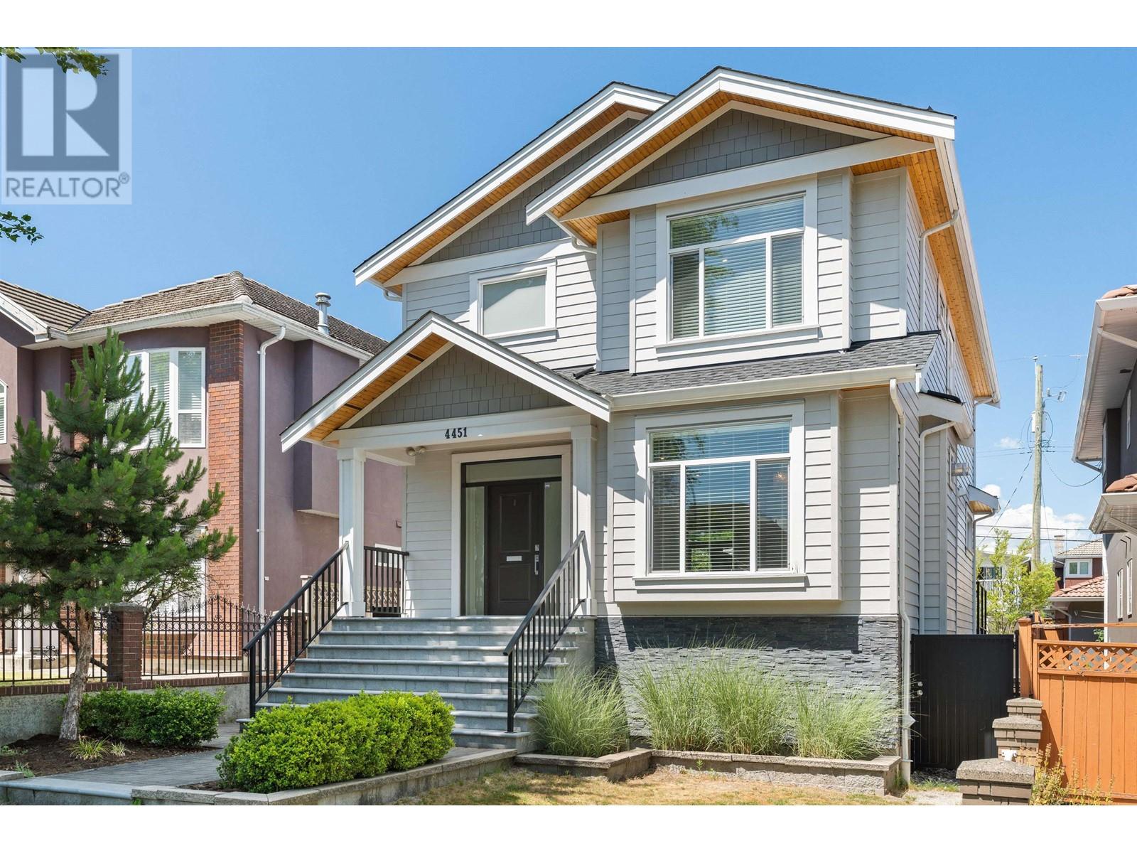 For sale 4451 UNION STREET, Burnaby, British Columbia V5C2X7