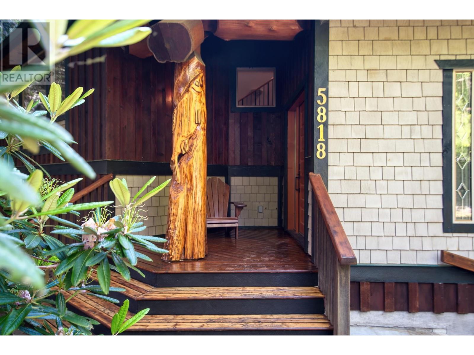 For sale 5818 SKOOKUMCHUK ROAD, Sechelt, British Columbia V7Z0P3 R2894271 REALTOR.ca