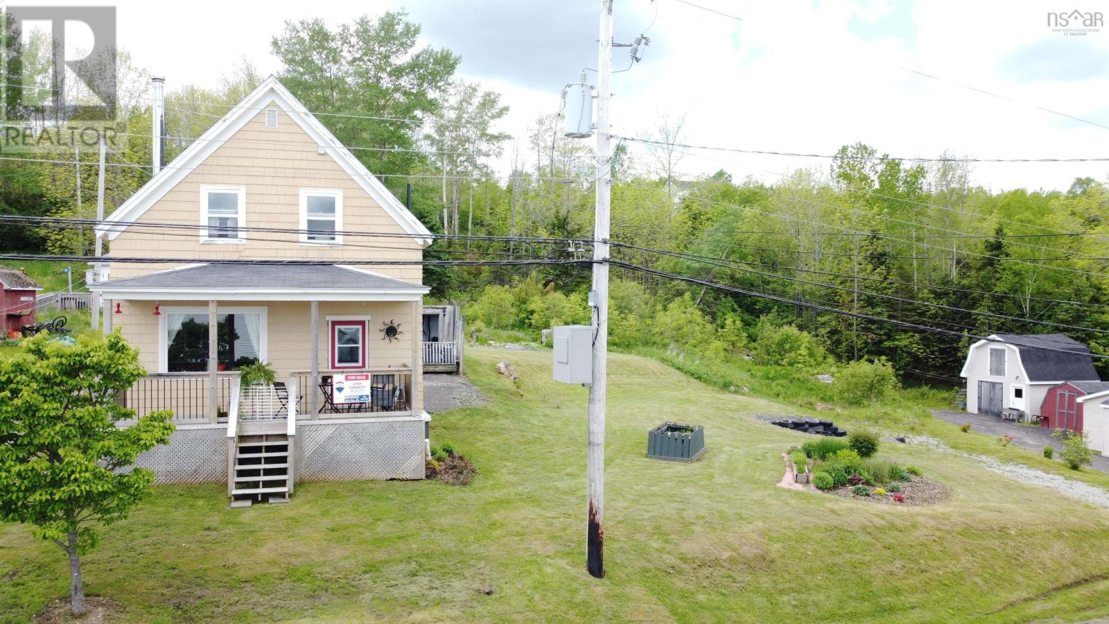 For sale 439 & 437 Murray Street, Mulgrave, Nova Scotia B0E2G0 202409680 REALTOR.ca