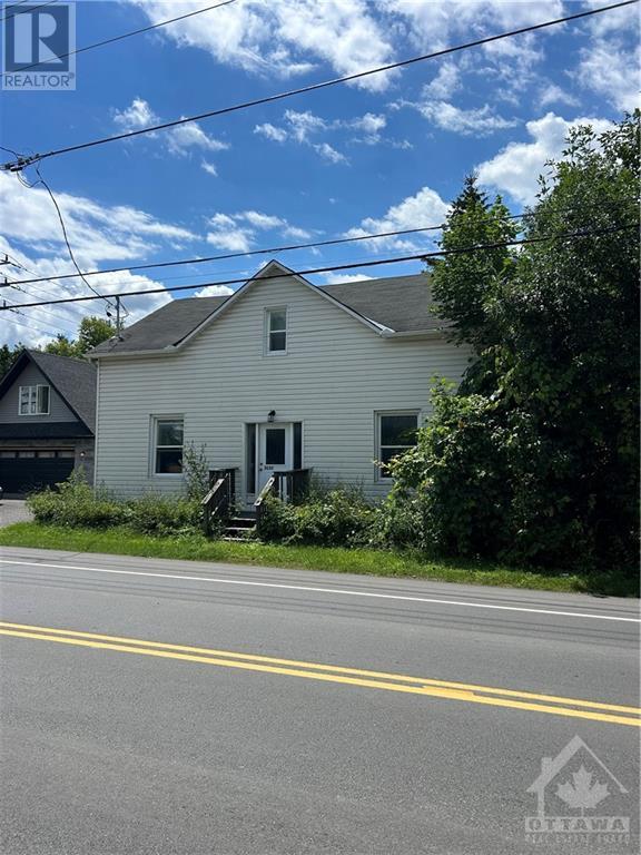 For sale 3630 MCBEAN STREET, Richmond, Ontario K0A2Z0 1400736 REALTOR.ca