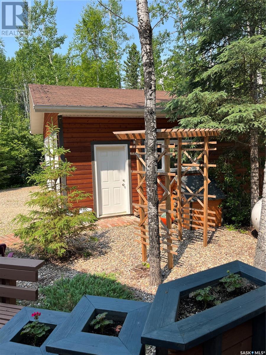 For sale 27A Delaronde PLACE, Delaronde Lake, Saskatchewan S0J0E0