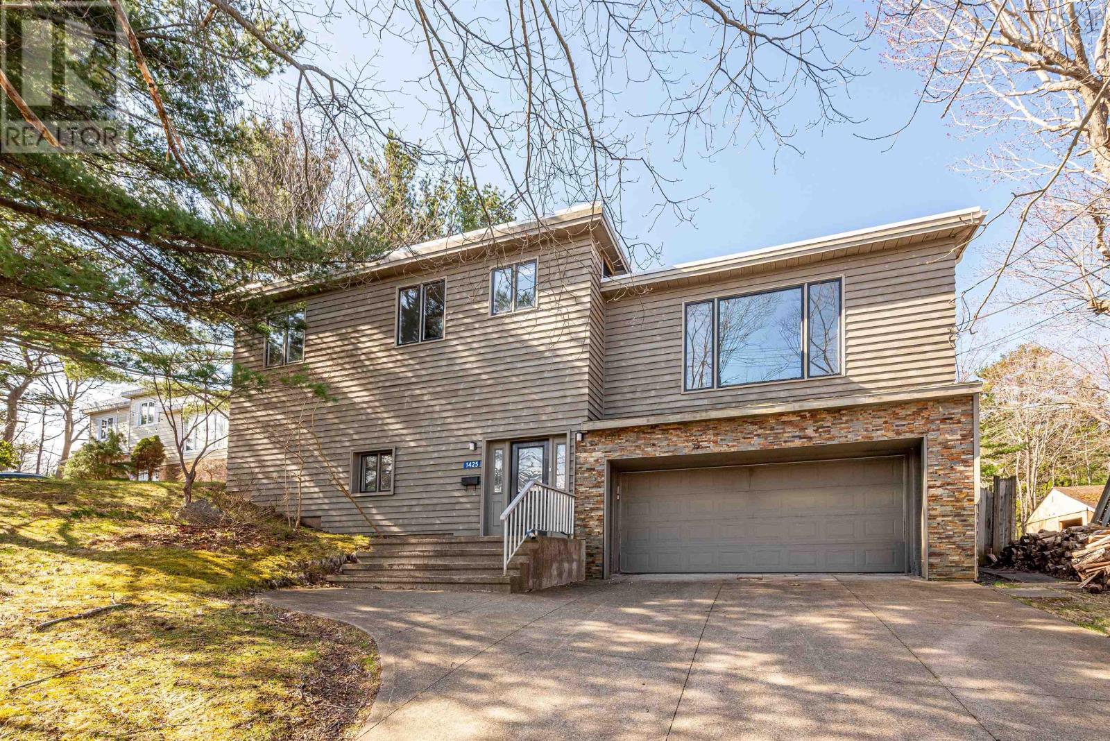 For sale 1425 Purcells Cove Road, Halifax, Nova Scotia B3P1B3