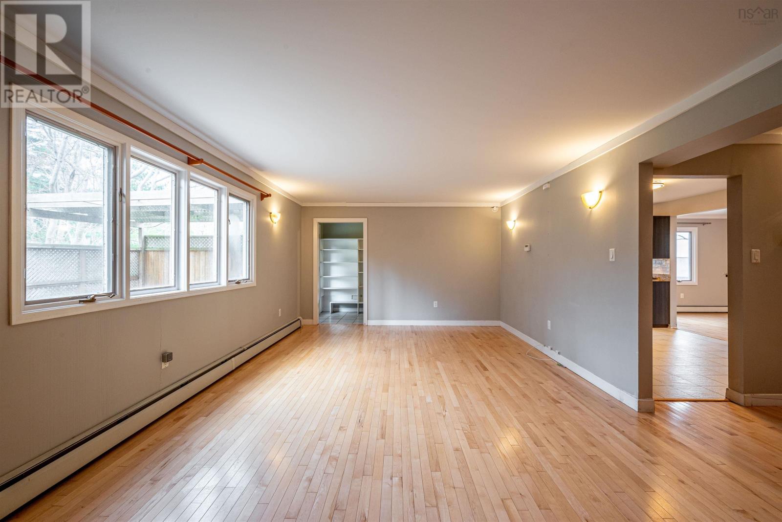 For sale 1425 Purcells Cove Road, Halifax, Nova Scotia B3P1B3