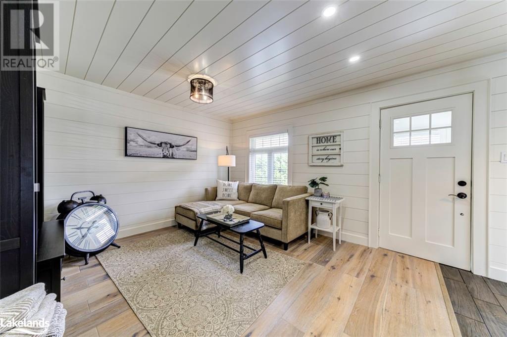 For sale 168 GOLF COURSE Road, Wasaga Beach, Ontario L9Z1S6 40615738