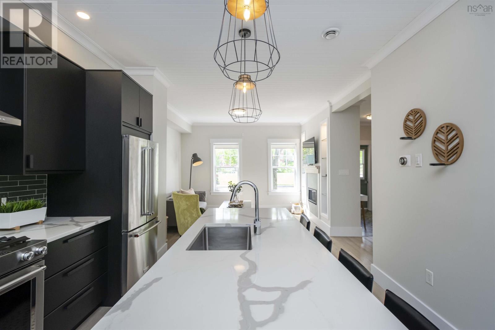 For sale 37 Prince Albert Road, Dartmouth, Nova Scotia B2Y1L8