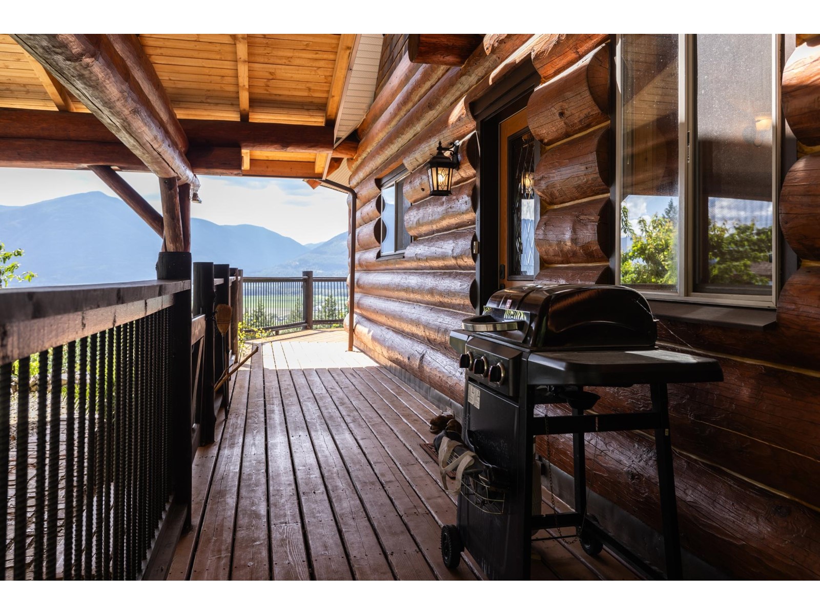 For sale 4285 HIGHWAY 3A, Wynndel, British Columbia V0B2N1 2477737