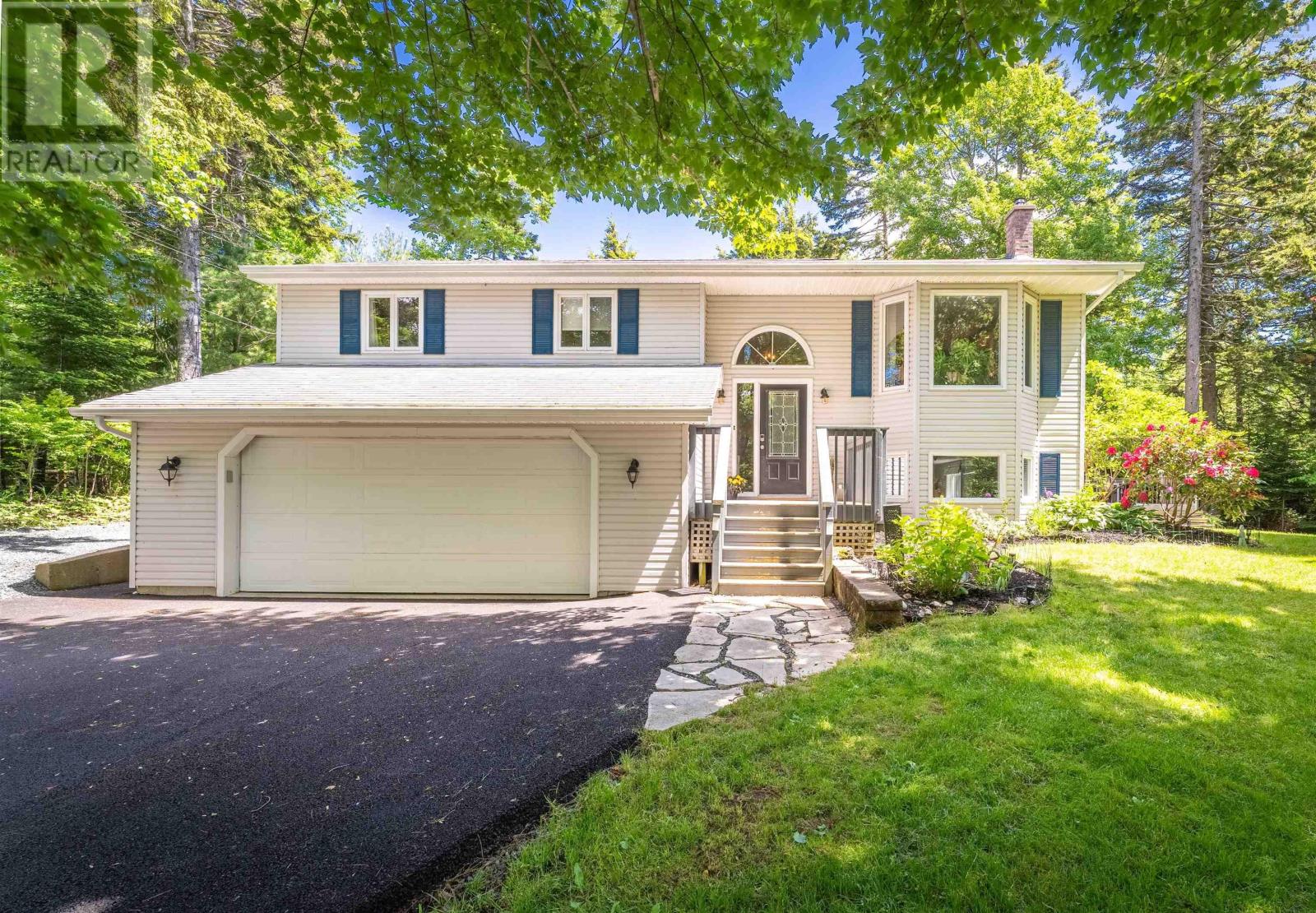 74 Kingswood Drive, Hammonds Plains, Nova Scotia B4B1K4 REALTOR.ca