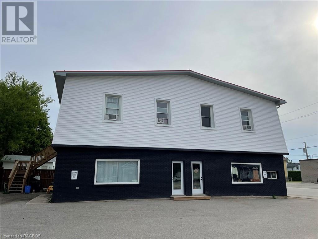 For sale 116 ELORA Street S, Harriston, Ontario N0G1Z0 40593081