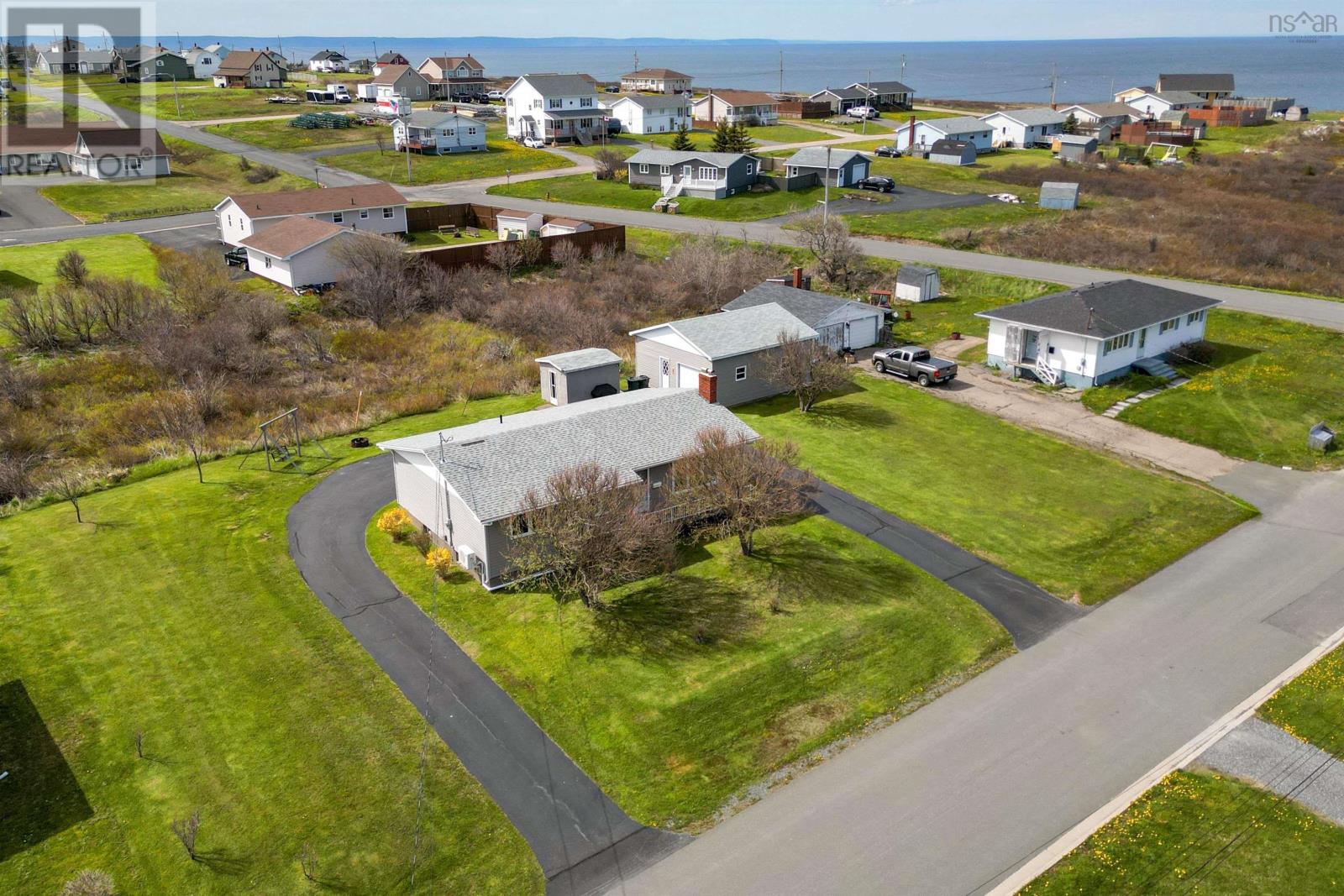 205 Waterview Street, New Waterford, Nova Scotia B1H3G3 REALTOR.ca
