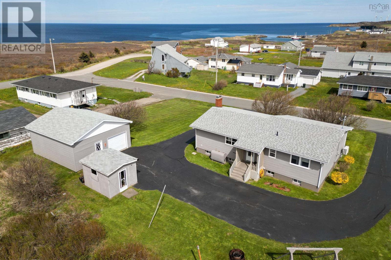 205 Waterview Street, New Waterford, Nova Scotia B1H3G3 REALTOR.ca