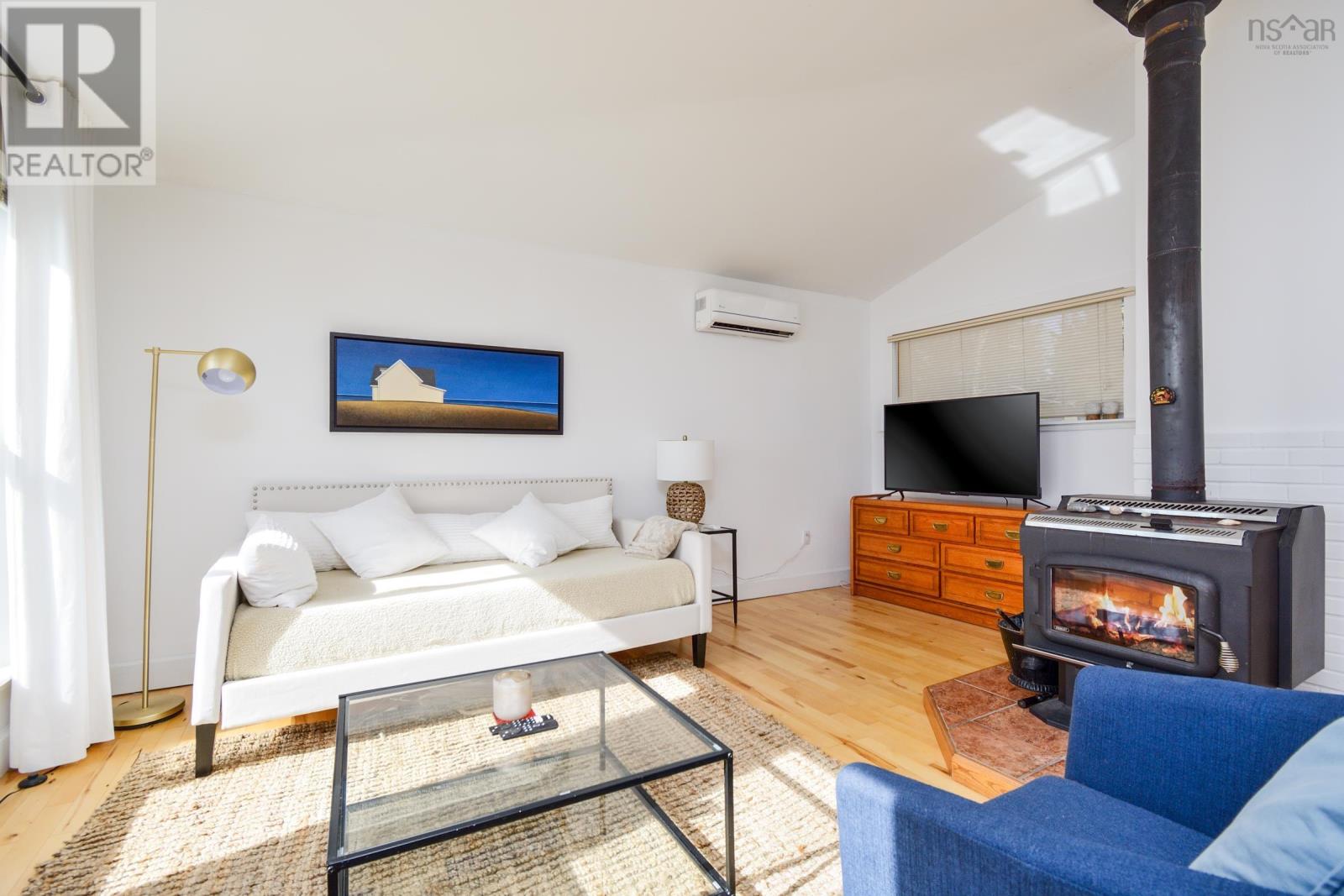 For sale 464 223 Highway, Little Narrows, Nova Scotia B0E1T0 202409622 REALTOR.ca