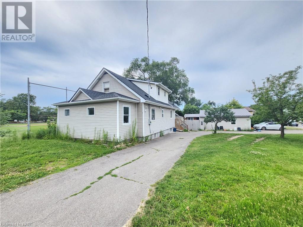 For sale 401 QUEENSTON Street, St. Catharines, Ontario L2P2Y1