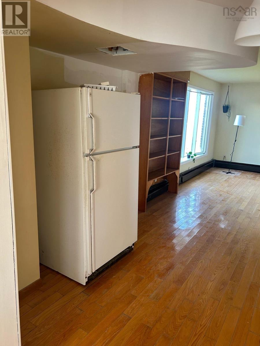 For sale 263 Reserve Street, Glace Bay, Nova Scotia B1A4W3 202411594