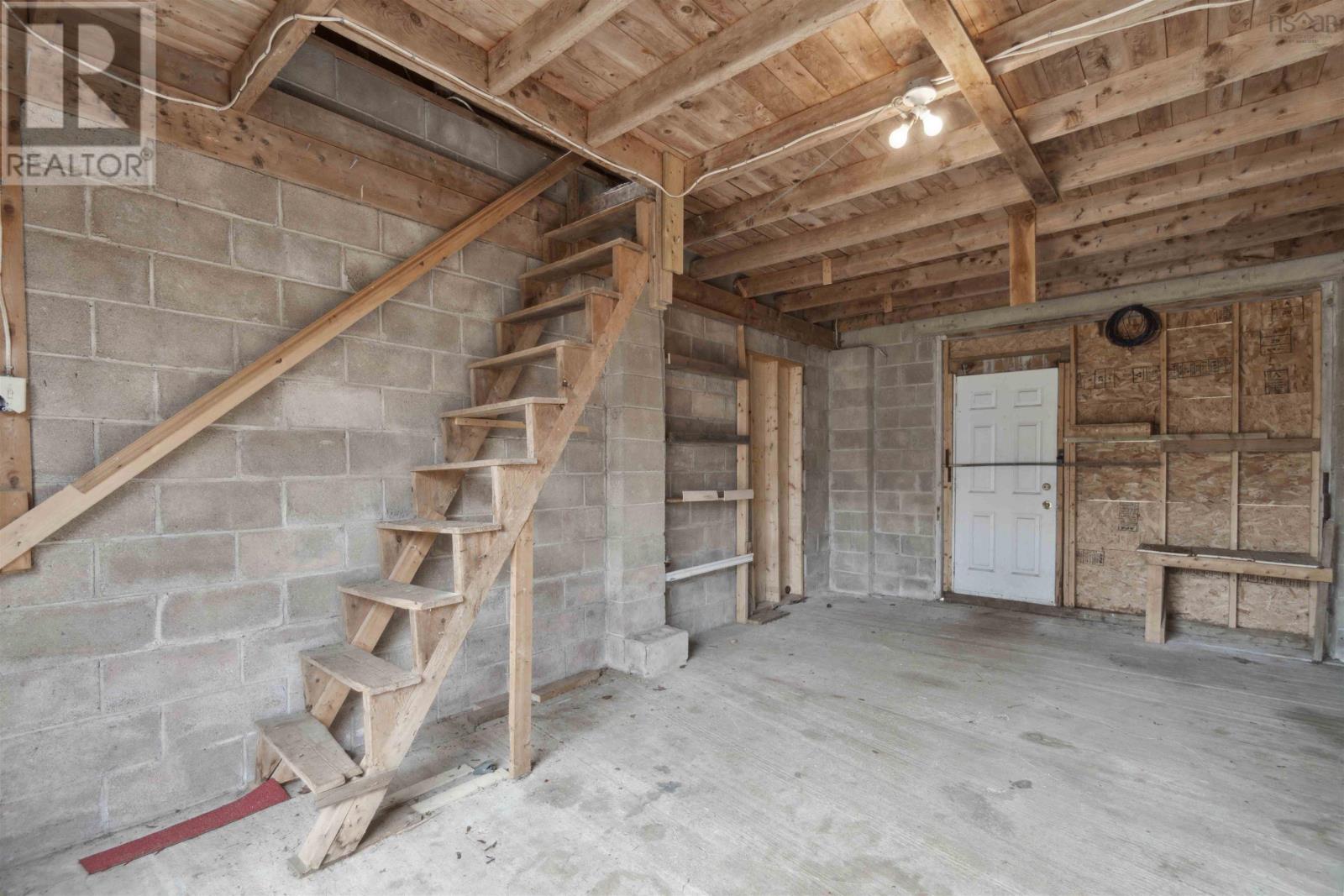 For sale 9499 Highway 10, Nictaux, Nova Scotia B0S1P0 202404083