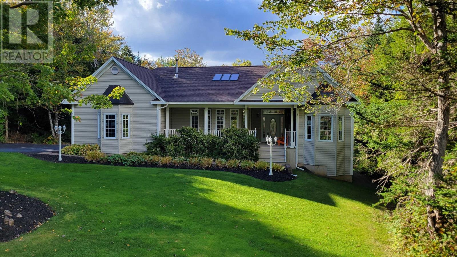 For sale 44 Brackendale Lane, Beaver Bank, Nova Scotia B4G1B6