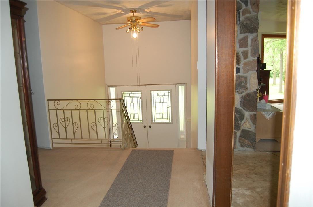 For sale 581 6th Concession Road E, Flamborough, Ontario L8B1A3