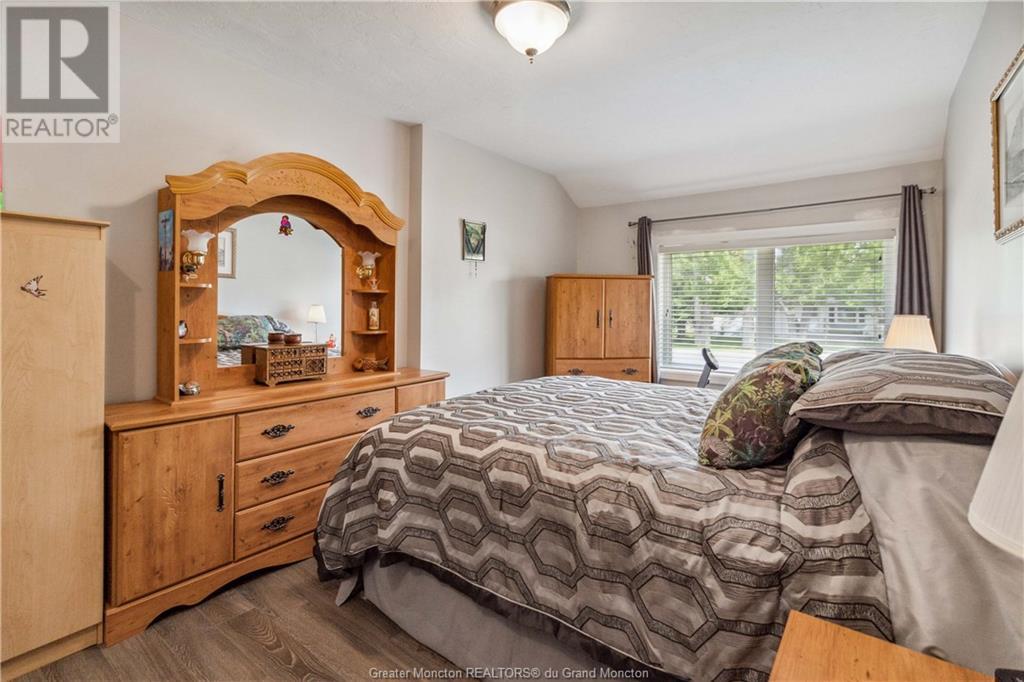 For sale 82 Chartersville, Dieppe, New Brunswick E1A1K1 M159966