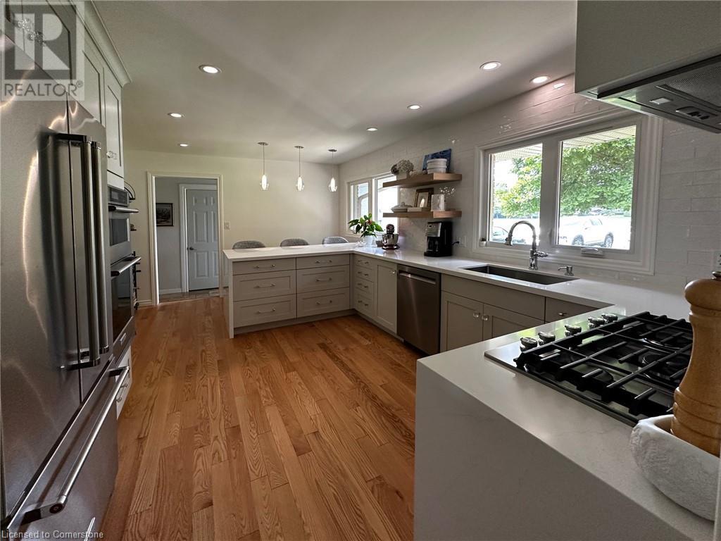 For sale 30 SUNNINGHILL Drive, Port Dover, Ontario N0A1N6 40565944