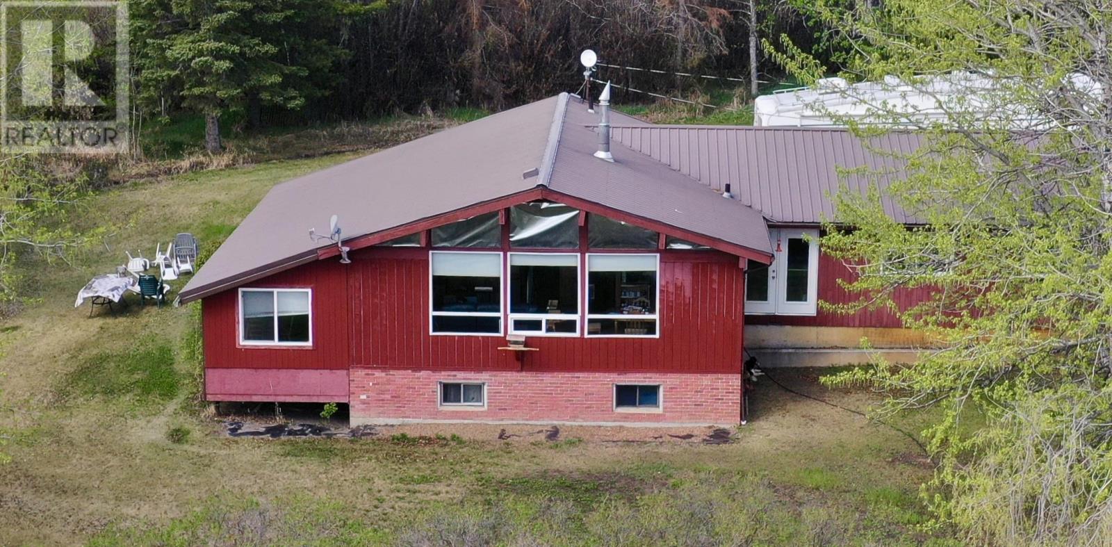 For sale 14477 MONTNEY ROAD, Fort St. John, British Columbia V1J8E2