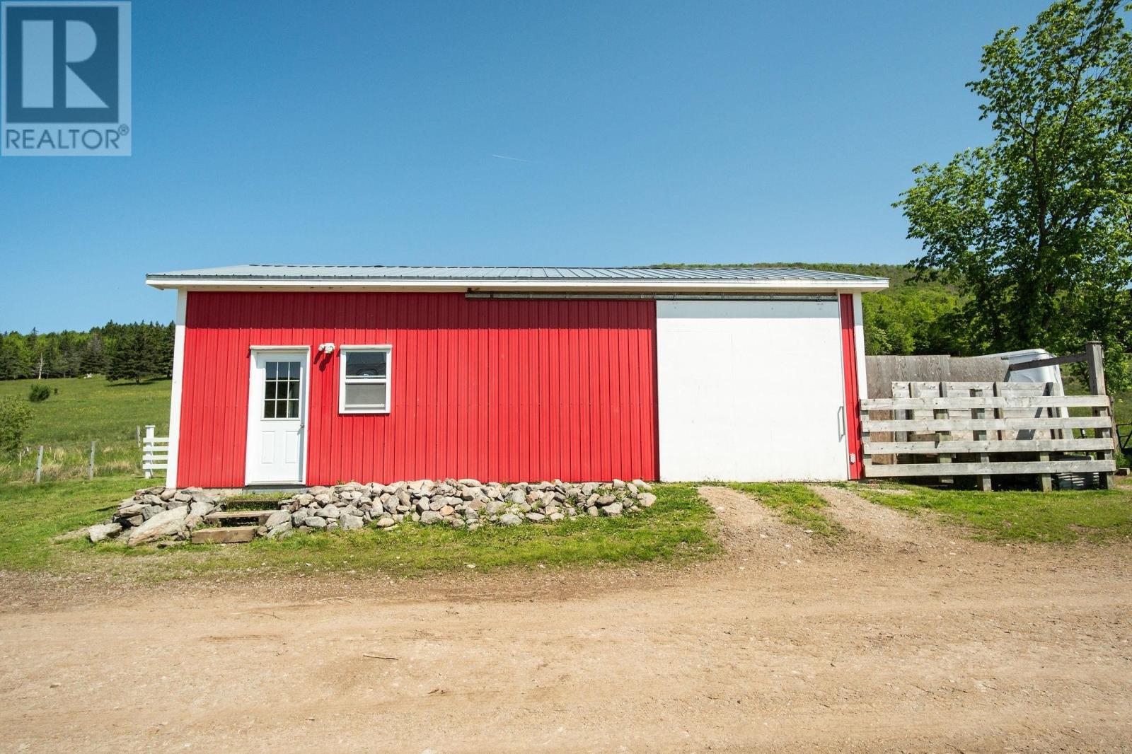 For sale: 380 Northeast Mabou Road, Mabou, Nova Scotia B0E1X0 ...