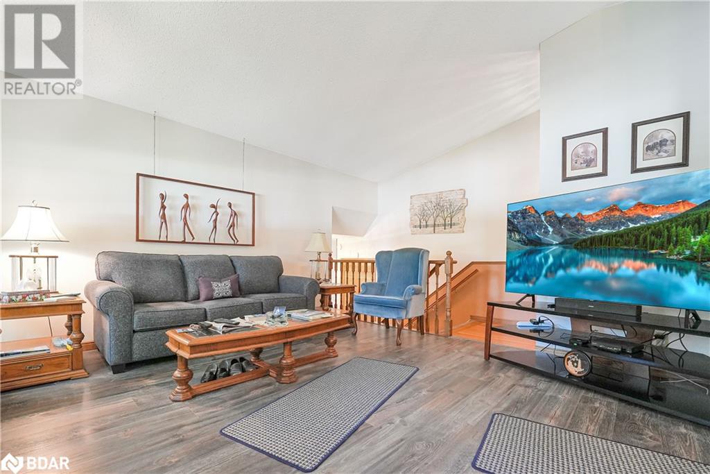 For sale 86 CLIFTON Street, Fenelon Falls, Ontario K0M1N0 40611355