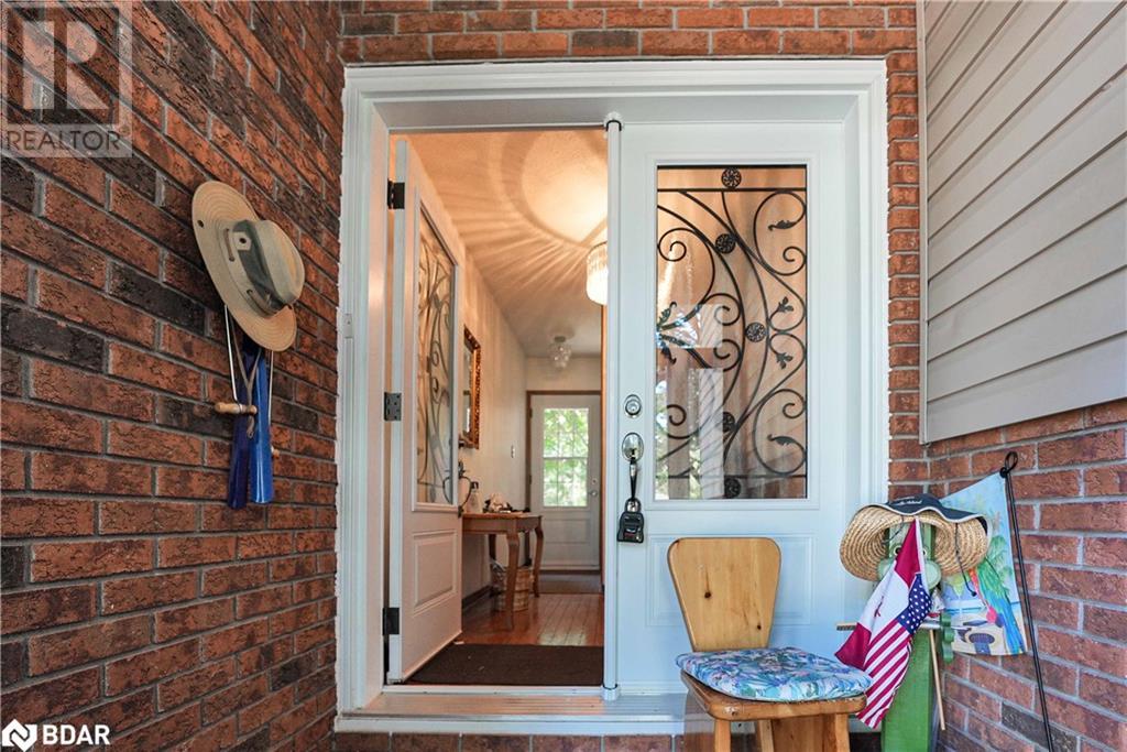 For sale 86 CLIFTON Street, Fenelon Falls, Ontario K0M1N0 40611355