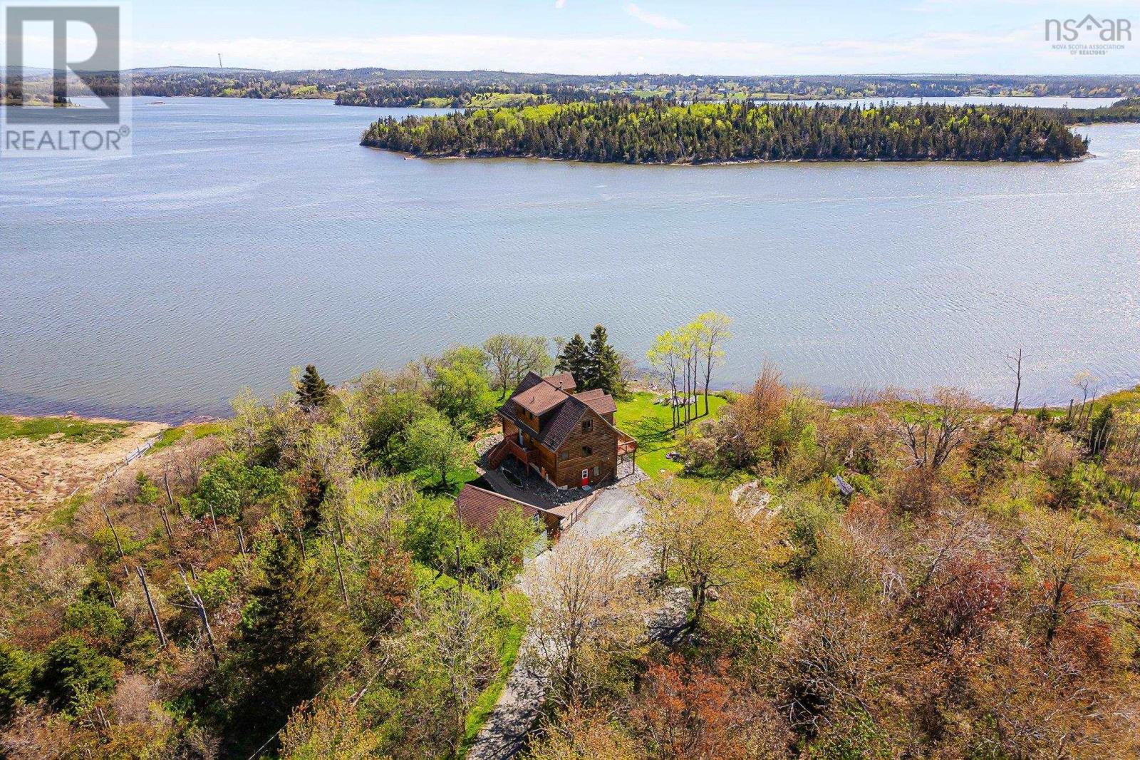 For sale 7180 Highway 207, West Chezzetcook, Nova Scotia B0J2L0