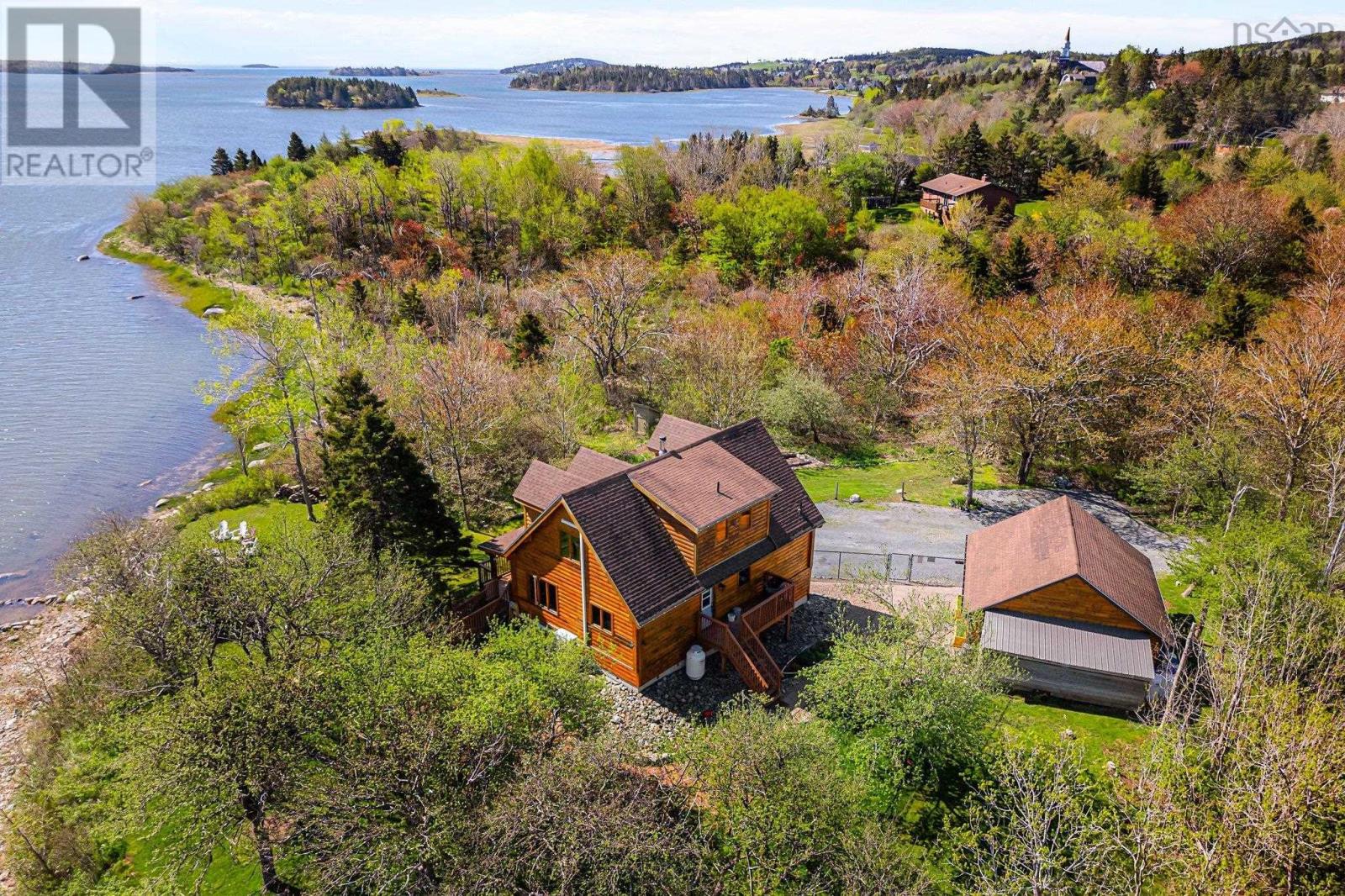 For sale 7180 Highway 207, West Chezzetcook, Nova Scotia B0J2L0