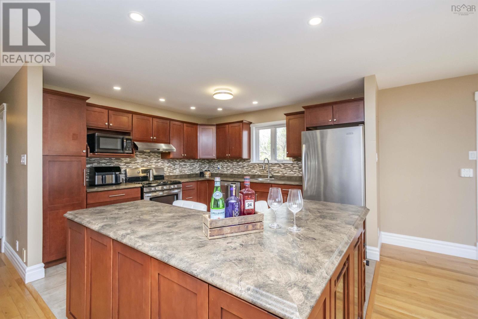 11 Lancaster Drive, Herring Cove, Nova Scotia B3V1H9 REALTOR.ca