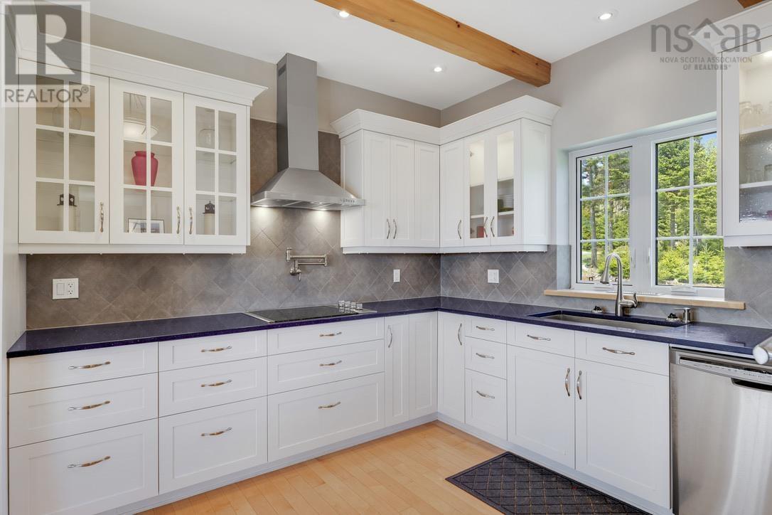 For sale 75 Rose Ridge, Feltzen South, Nova Scotia B0J2X0 202412360