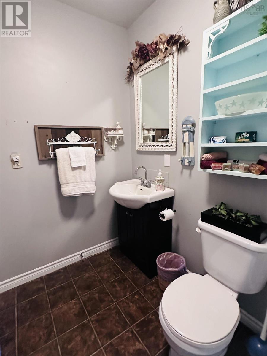 For sale 6539 Highway 3, Lower Woods Harbour, Nova Scotia B0W2E0